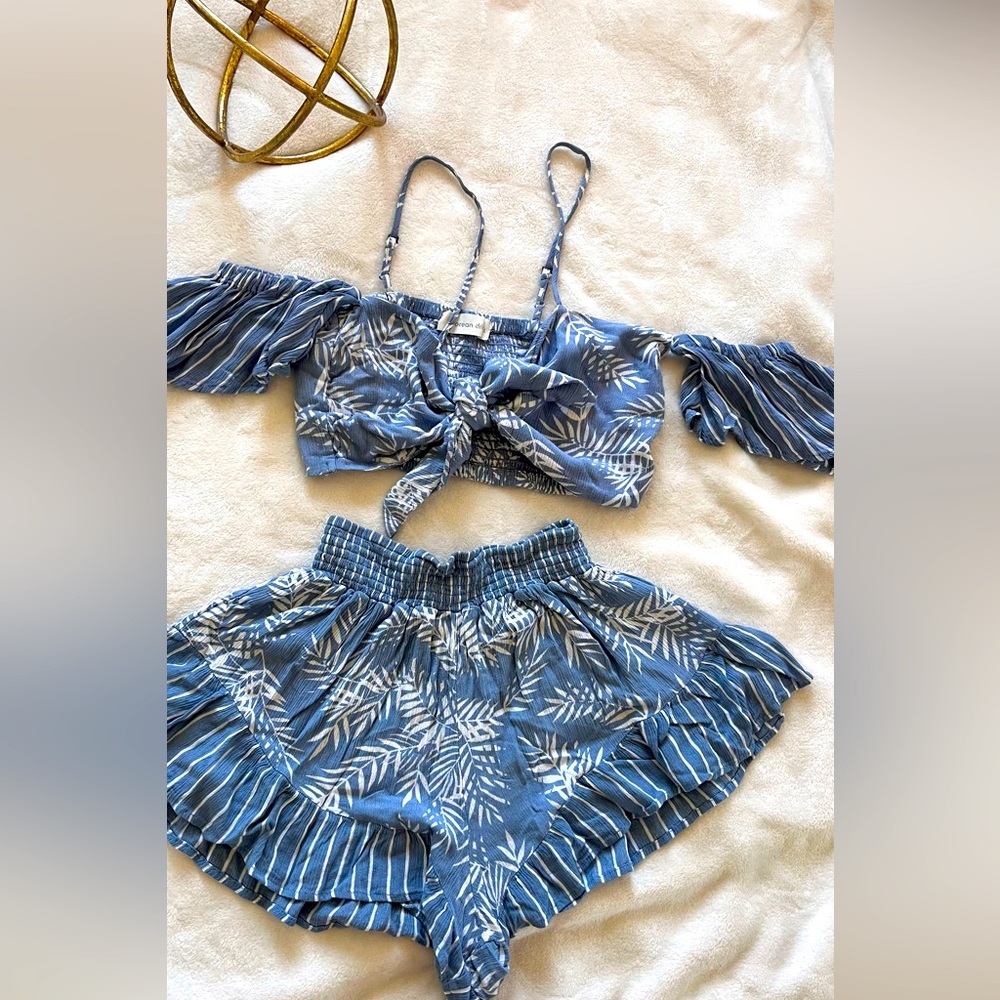 EUC matching crop & shorts